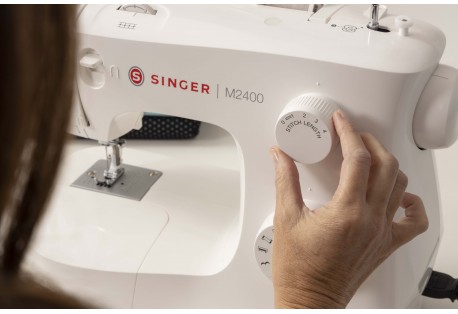 singer-m2405-maquina-de-coser-5