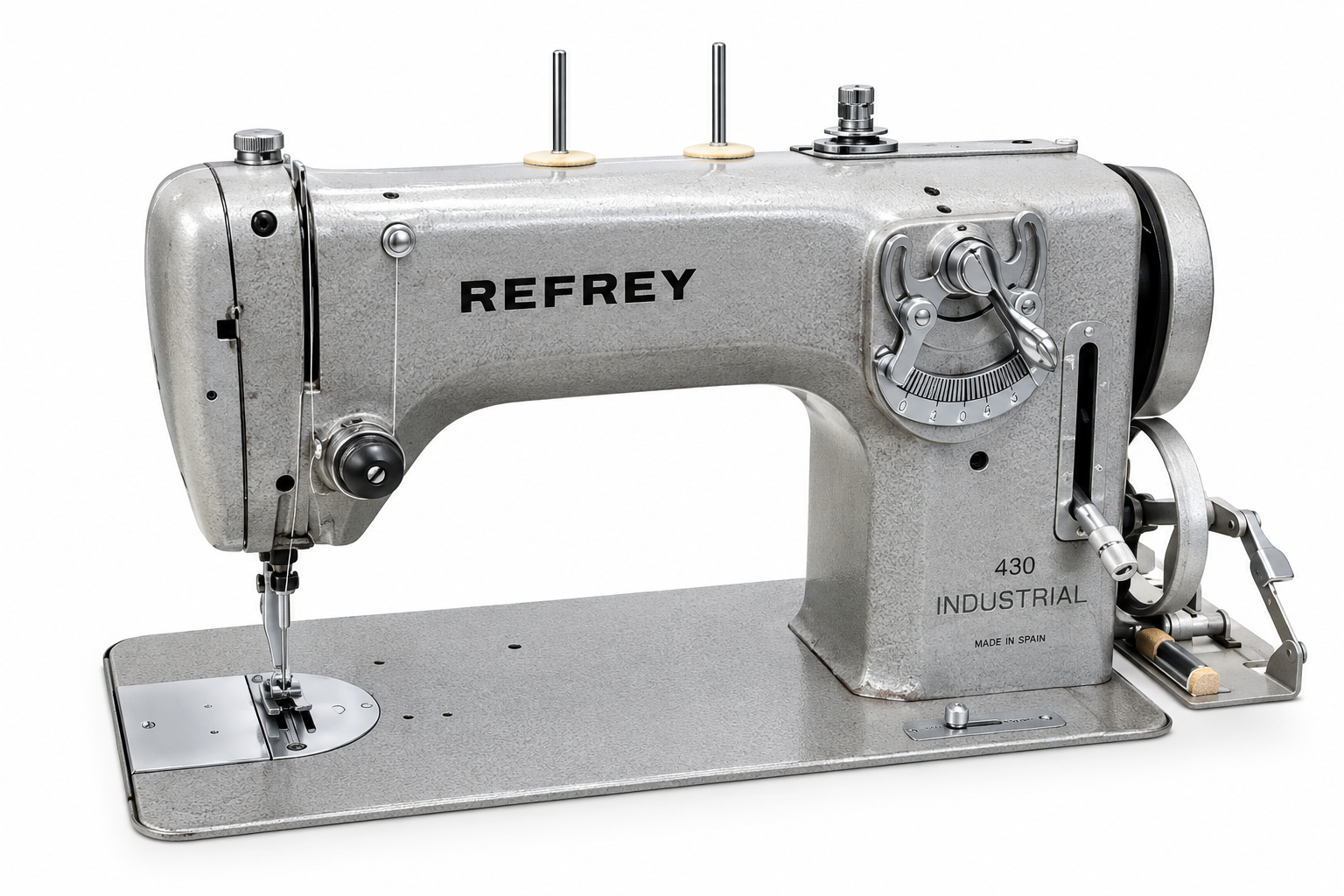 Refrey 430 Industrial – Máquina de coser 1 refrey 430 industrial - reacondicionada
