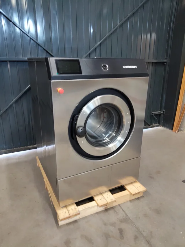 Imesa – Lavadora industrial 18 kg eléctrica (nueva deexposición) 2 Lavadora industrial 18 kg eléctrica - reacondicionada