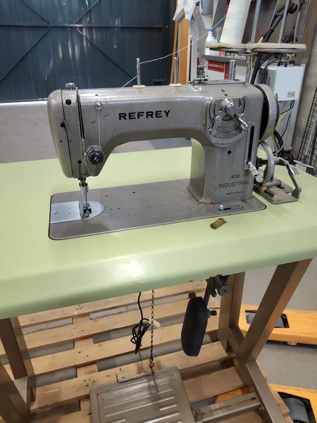 Refrey 430 Industrial – Máquina de coser 5 Refrey 430 Industrial – Máquina de coser - Imagen 5