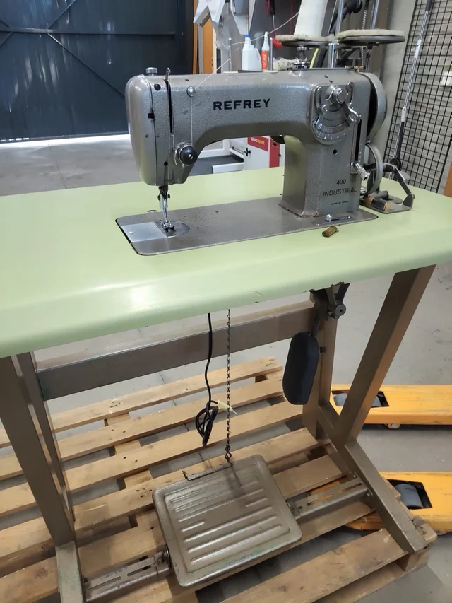 Refrey 430 Industrial – Máquina de coser 3 Refrey 430 Industrial – Máquina de coser - Imagen 3